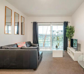 Home away - Southampton City Centre Apartment